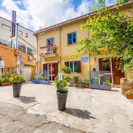 Hortensia House 체팔루 외부 사진
